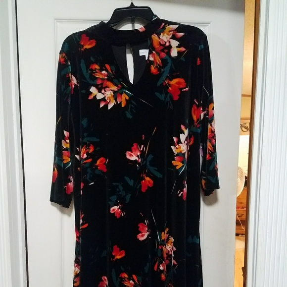 Black Multi Color Dress - Picture 2 of 2